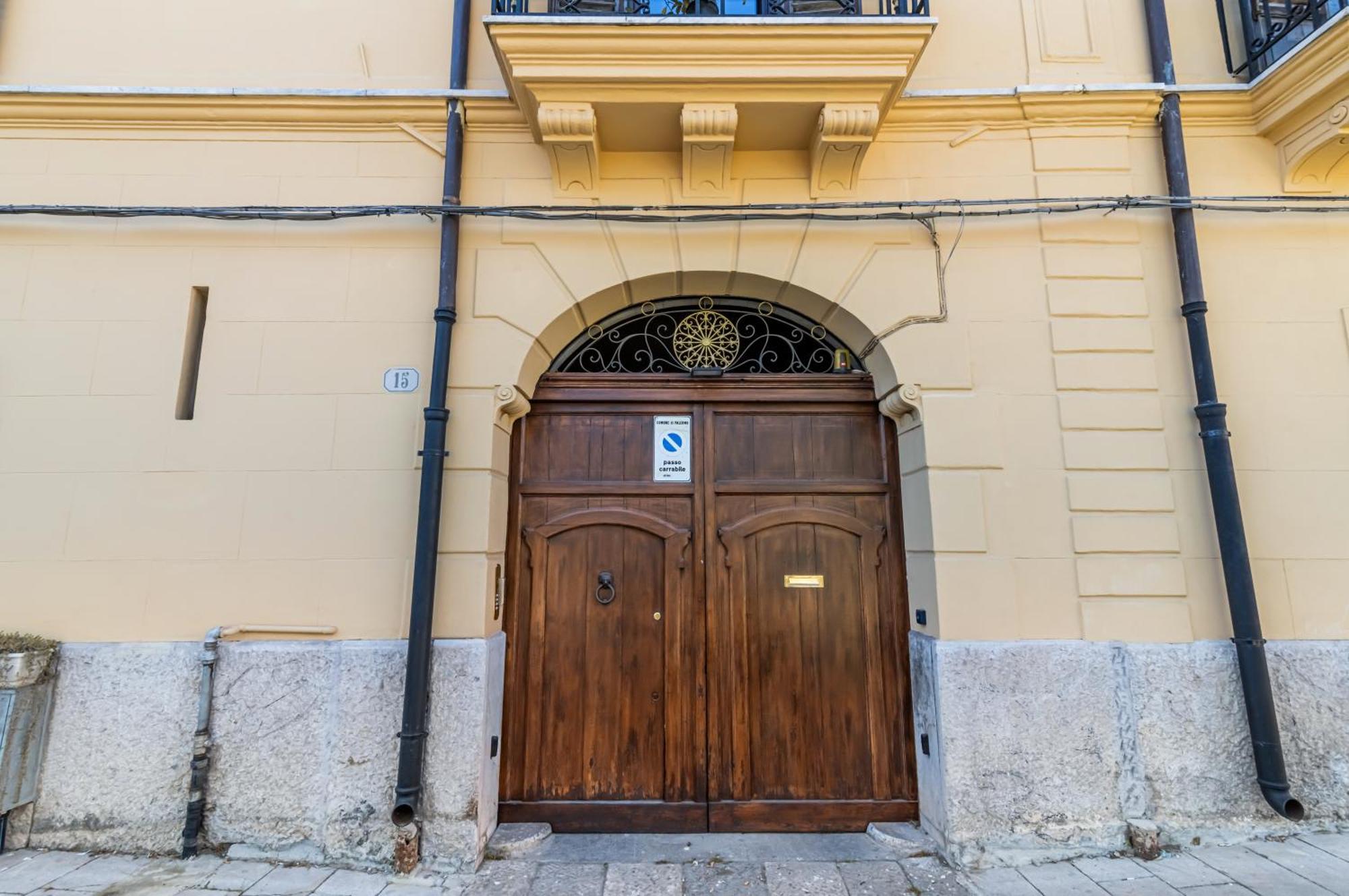 Piazza Indipendenza Loft & Rooms Палермо Экстерьер фото